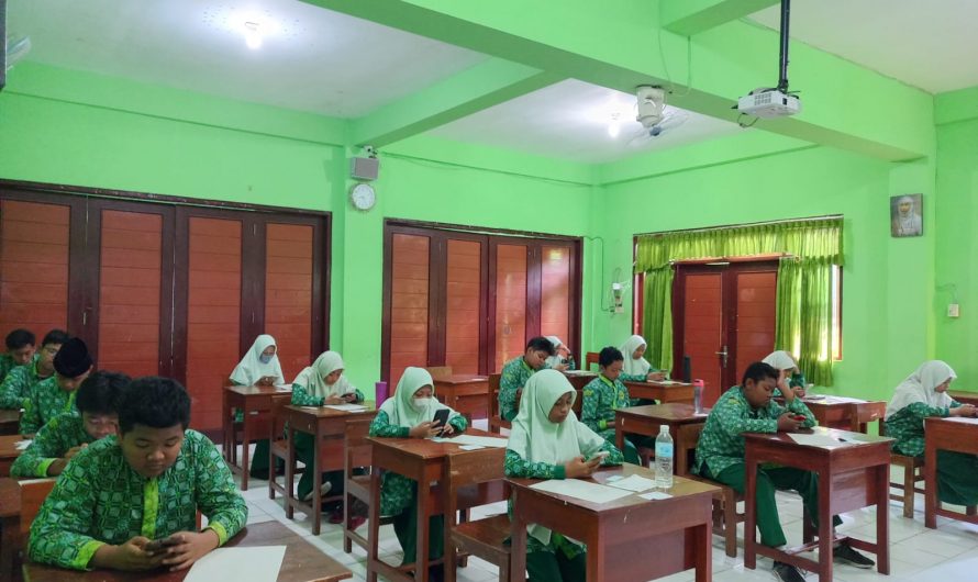 SMP Unggulan Aisyiyah Bantul Laksanakan Ujian Blok Semester Gasal